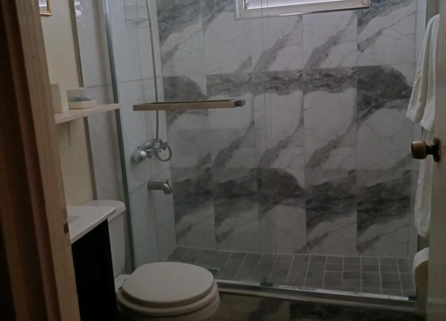 Chelsea Manor Apartment Kingston
